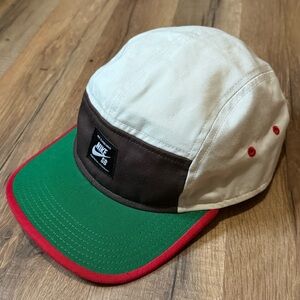 Nike SB Dunk Low Heineken 6 Panel Hat